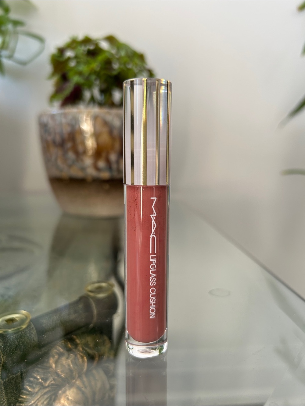 MAC Lipglass Cushion in Mauvement